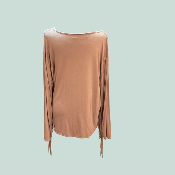 NWOT FRINGE SLEEVES PULLOVER TOP SIZE 3X - Picture 2 of 4